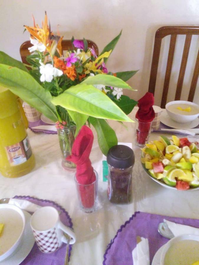 Charis Home Services Haatso Buitenkant foto