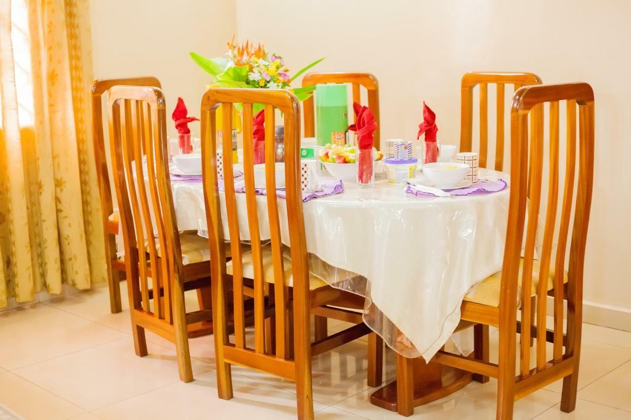 Charis Home Services Haatso Buitenkant foto